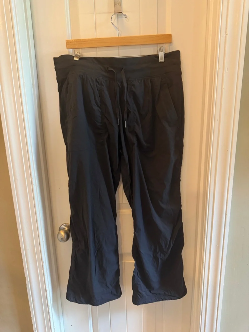 lululemon athletica size 14